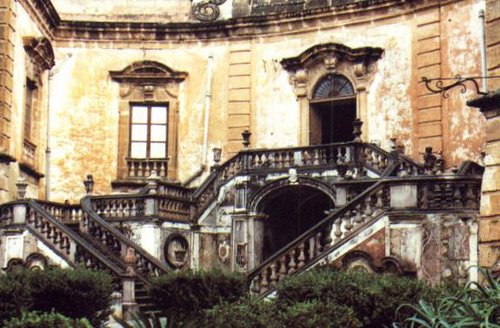 palagonia01.jpg